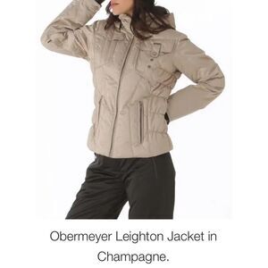 Obermeyer Leighton Champagne or gold full zip winter/ski jacket size 6